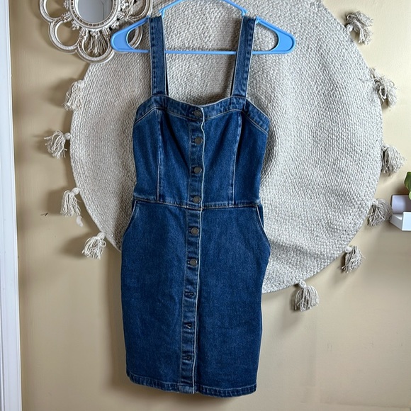 Hollister Dresses & Skirts - Hollister denim dress